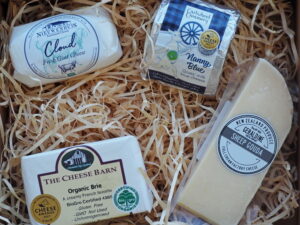 NZ Artisan Cheese Box March23